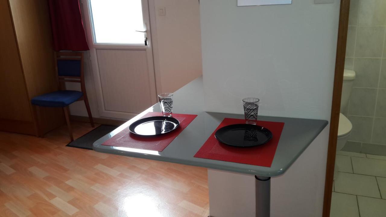 Pasteur Apartment Шоле Екстериор снимка